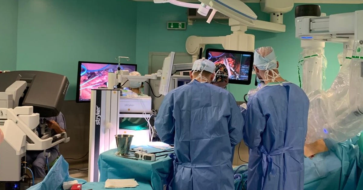 Afera wokół operacji robotem w MSWiA. Prof. Durlik odpowiada na oskarżenia: nikt niczego nie ukradł