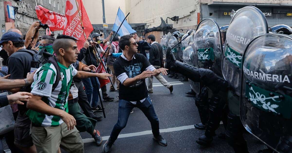 Masowy protest emerytów w Argentynie. Doszło do starć z policją