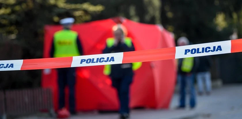 Stalowe barierki wygięła większa siła. Tragiczny poranek pod Mrągowem