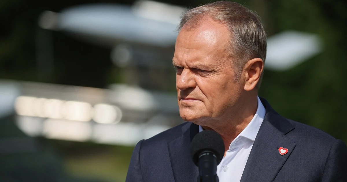 Donald Tusk reaguje na działania Waldemara Żurka. 