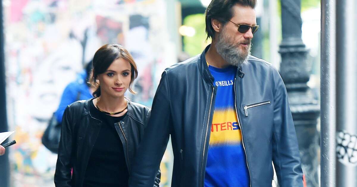 Jim Carrey próbuje wrócić na szczyt. Śmierć dziewczyny wciąż go prześladuje