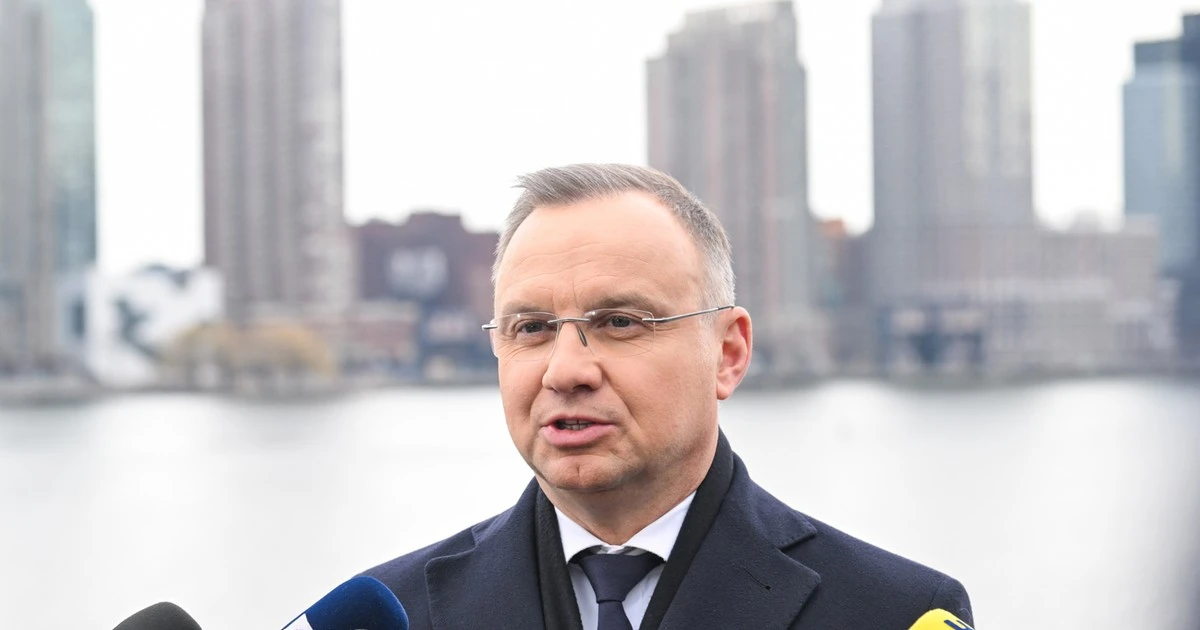Prezydent apeluje w sprawie broni atomowej. 