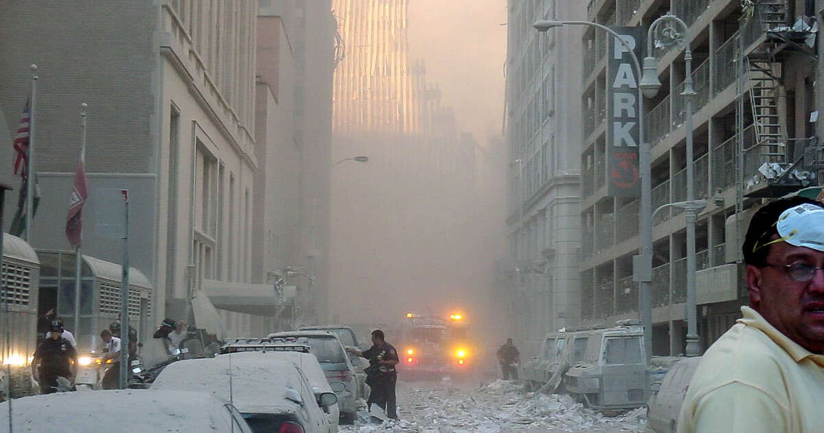 Przejmujące zdjęcia po zamachach na World Trade Center