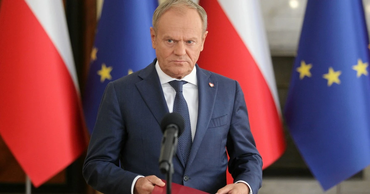 Mateusz Baczyński: Tusk poszedł w ślady Kaczyńskiego i buduje własny mit smoleński [KOMENTARZ]