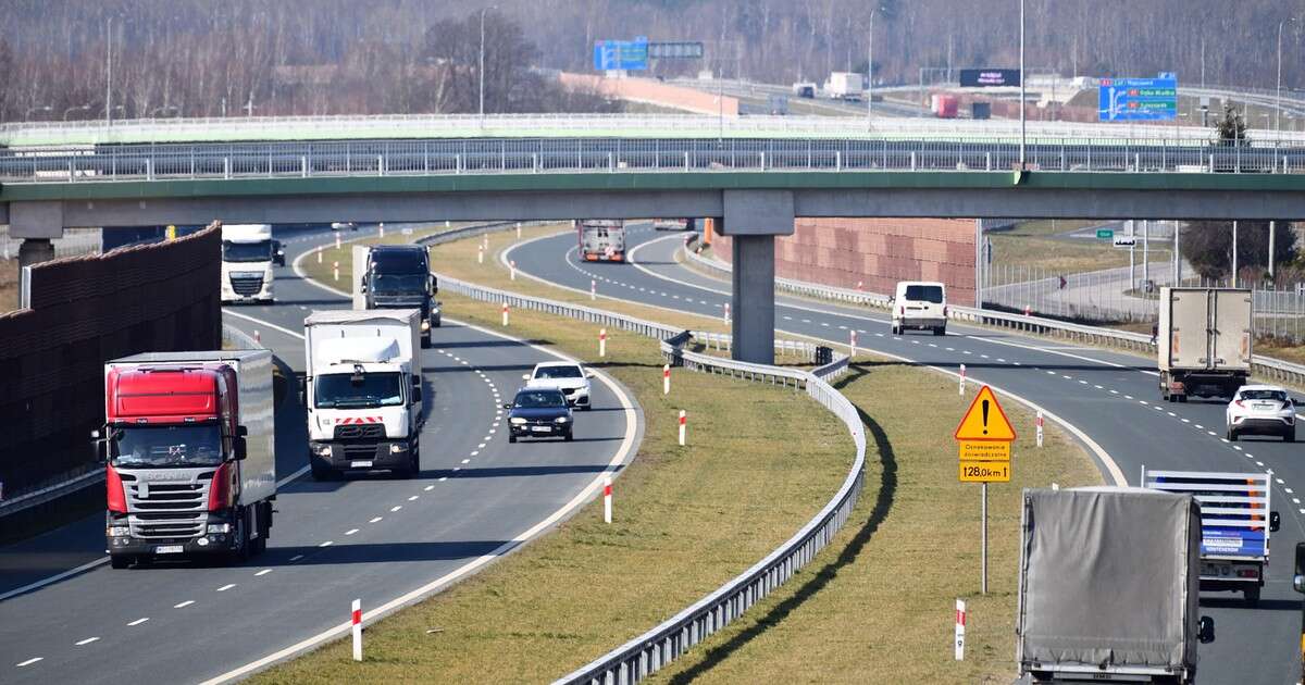 Ważna zmiana dla kierowców ciężarówek i autobusów. Wchodzi już 1 listopada