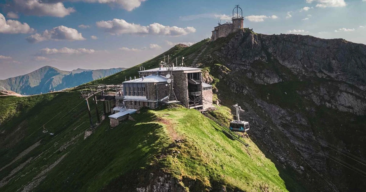 Lato na szczycie! Kasprowy Wierch – niesamowite widoki i góra opowieści!