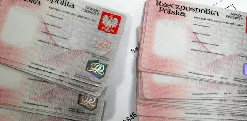 Te osoby muszą wymienić dowód osobisty na nowy. Inaczej mogą dostać gigantyczną karę!