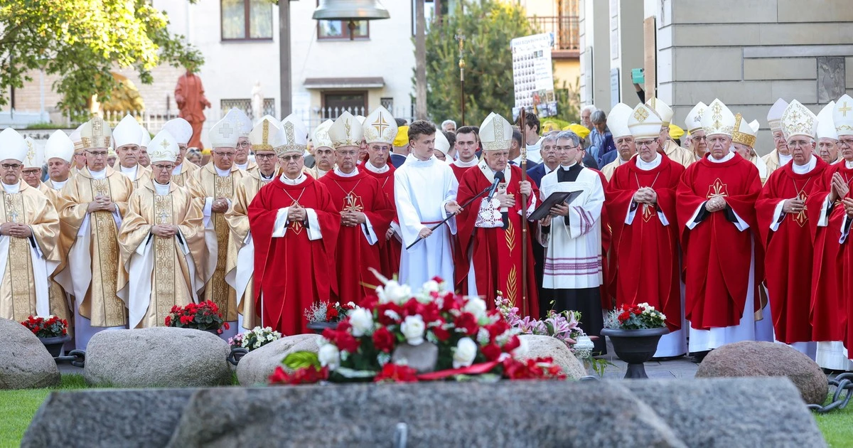 Luksusowe nieruchomości i tysiące hektarów ziemi. Oto majątek polskich diecezji