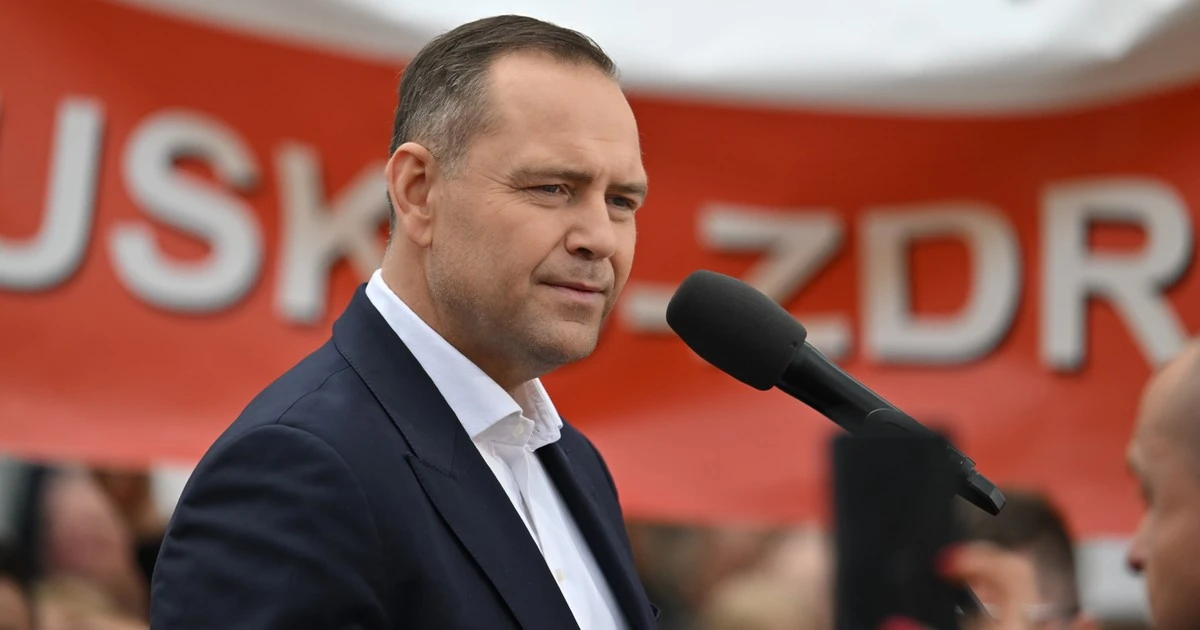 Karol Nawrocki nagle odwołał wywiad. 