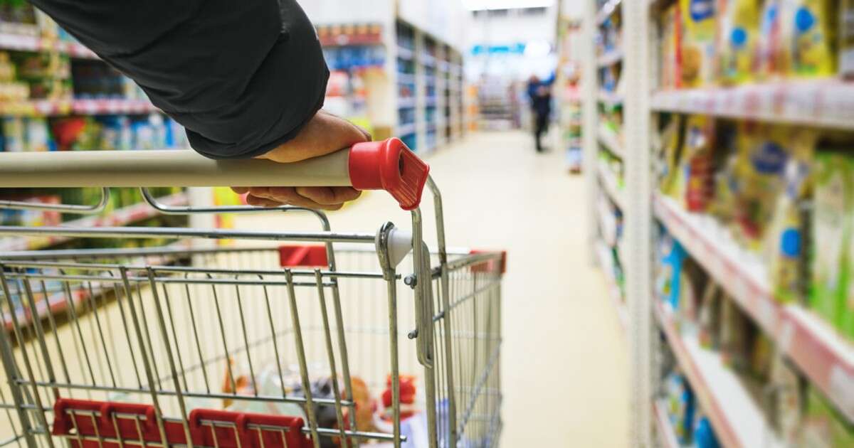 Zakaz handlu w niedzielę jest nieszczelny. Handlowcy omijają przepisy