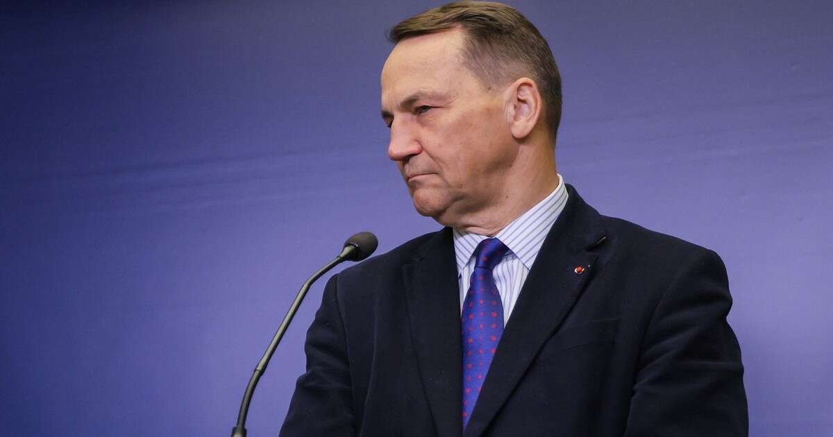 Radosław Sikorski chce ustanowienia specjalnego dnia. Wskazał na 11 stycznia