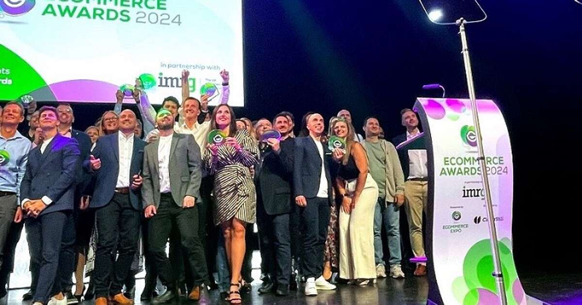 G2A.COM - globalny marketplace z cyfrową rozrywką zdobywa prestiżowe nagrody na eCommerce Awards 2024 w Londynie