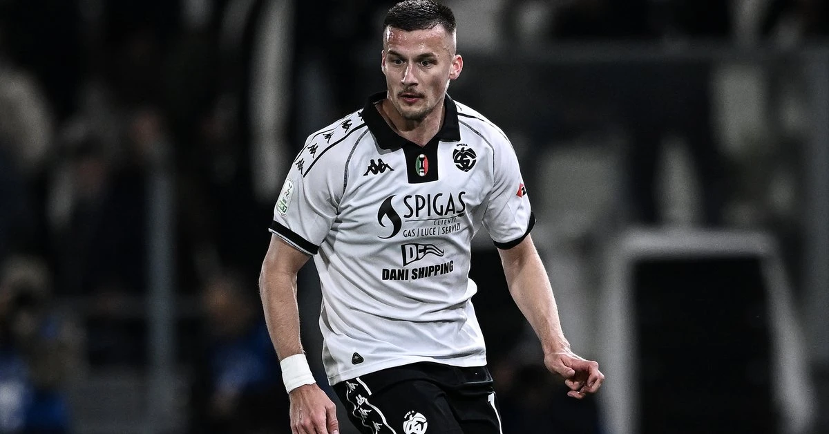 Nagły zwrot w sprawie reprezentanta Polski i jego transferu do Lecha Poznań