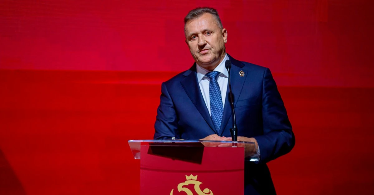 Kluby obaliły plan Cezarego Kuleszy! Wielkie zmiany w zarządzie PZPN