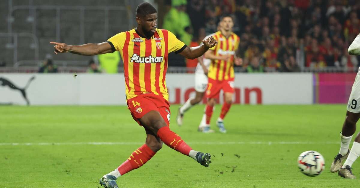 RC Lens wygrywa z Nantes. Zmiany w tabeli Ligue 1