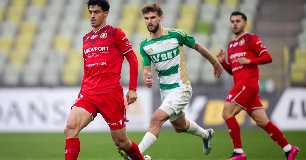 Trener Widzewa opowiedział wprost o błędach. Coraz gorsza sytuacja