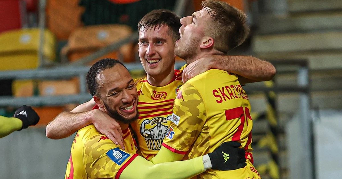 Gdzie obejrzeć Real Betis - Jagiellonia Białystok? O której dzisiaj mecz? Transmisja na żywo
