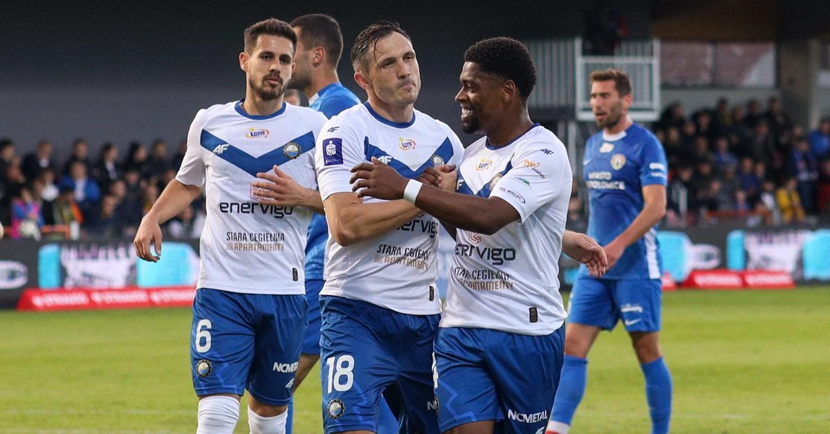 Zaczęło się od 0:3! Potem szalona pogoń. Oto komplet spadkowiczów z Ekstraklasy