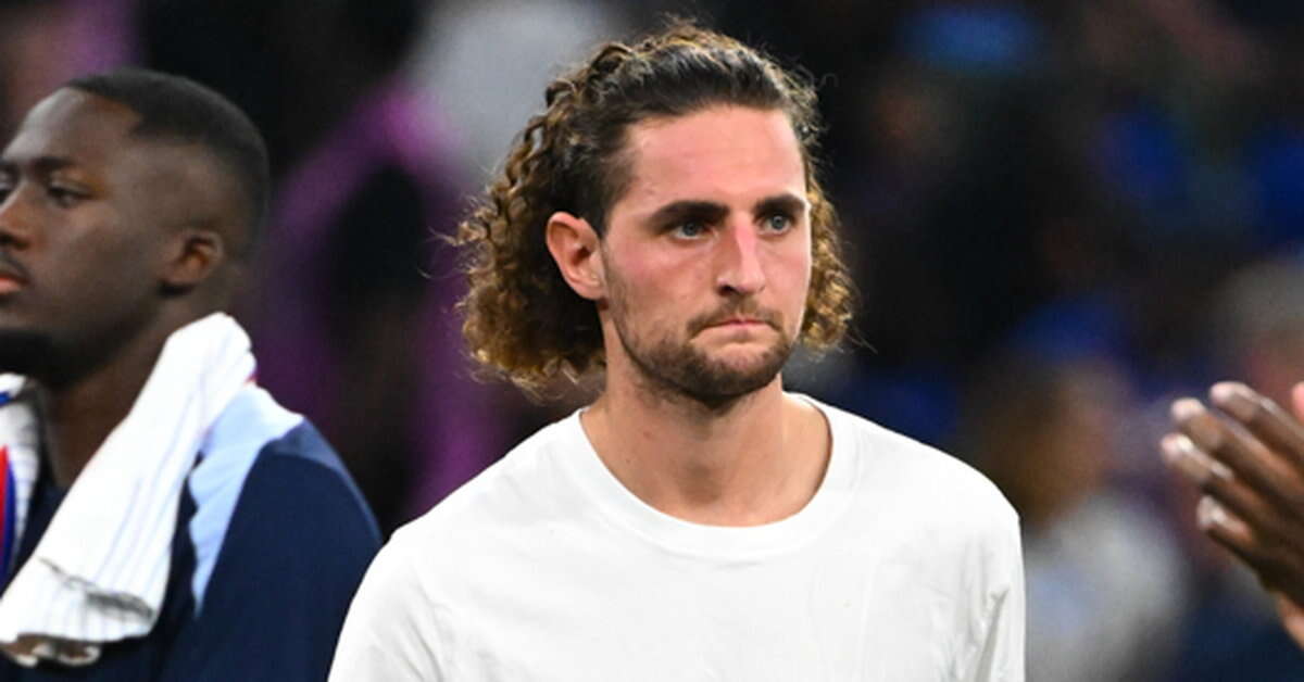 Adrien Rabiot nadal szuka klubu. Angielscy giganci zainteresowani