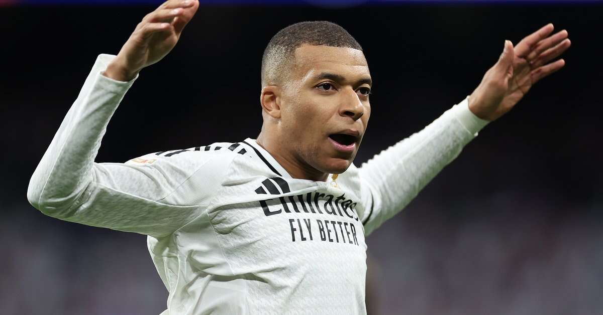 Oto co Mbappe powiedział do sędziego. Niedługo potem Szymon Marciniak anulował gola