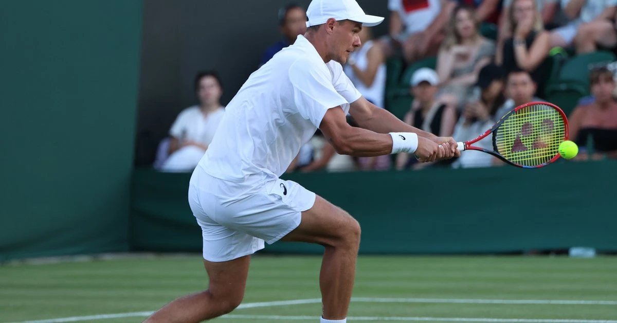 Co za mecz Kamila Majchrzaka w Wimbledonie! Rywal zdemolowany