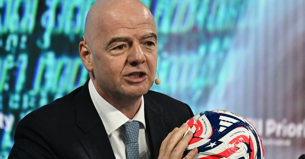 Akt desperacji FIFA. Gianni Infantino chce zapobiec katastrofie
