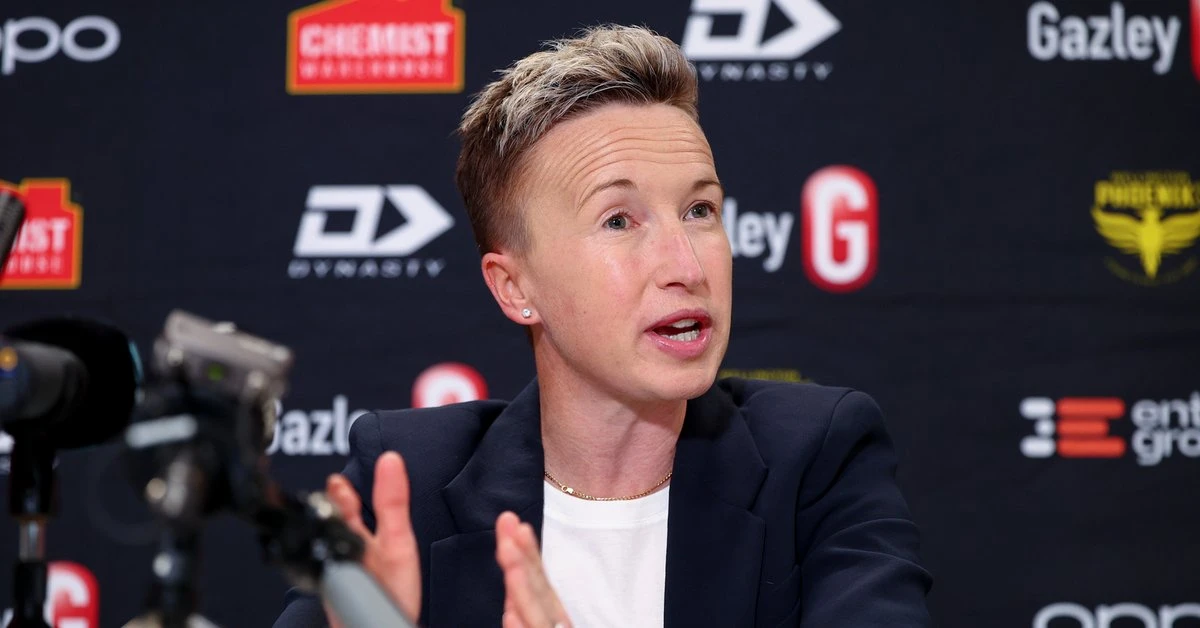 Zawiesili trenerkę za szpiegowanie. Teraz wraca do pracy