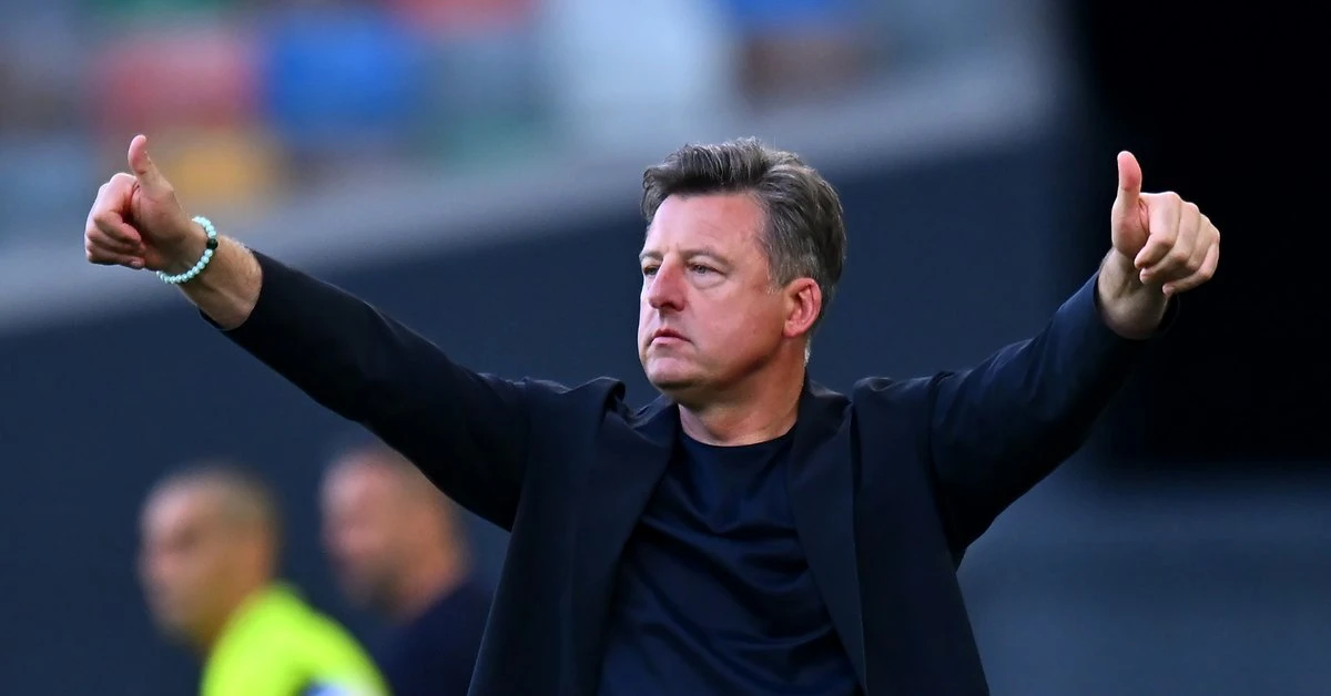 Zaskakująca oferta dla byłego trenera Legii. Może powalczyć o trofeum