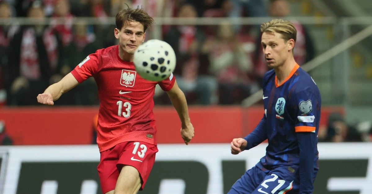 Frenkie De Jong nie gryzł się w język. Wyjawił największy problem Holendrów