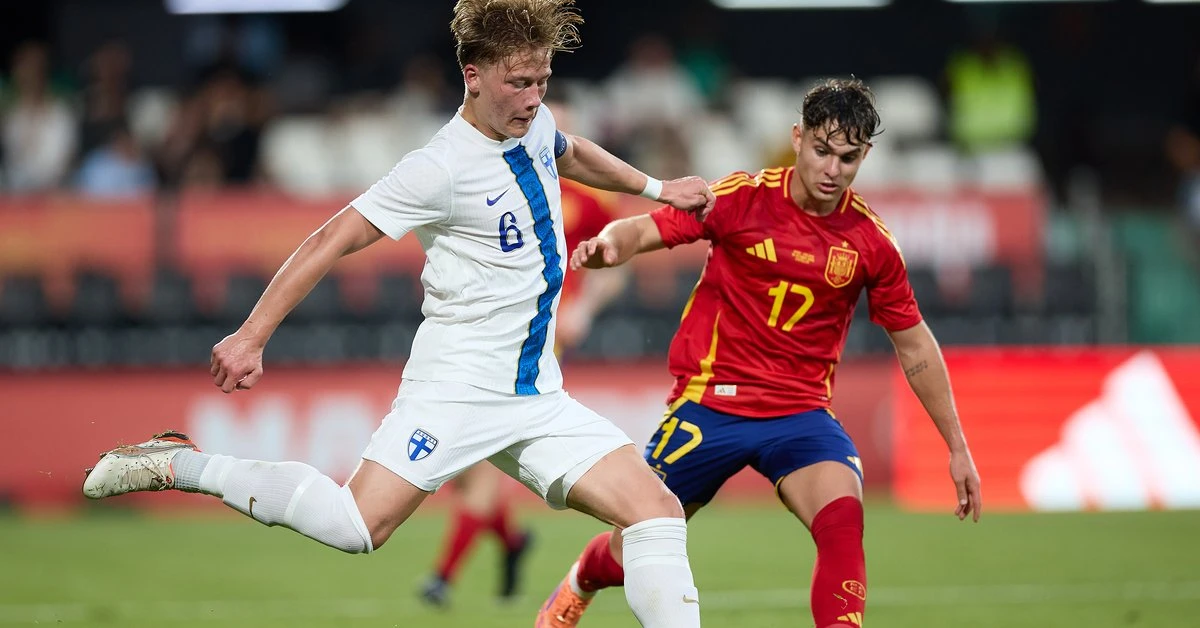 Będzie najdroższym piłkarzem w historii fińskiej piłki. Kadra go nie chce