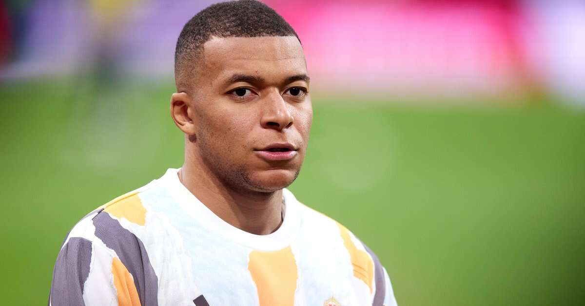 Opuścił Radom i trafił pod skrzydła... Kyliana Mbappe. Fani są wściekli