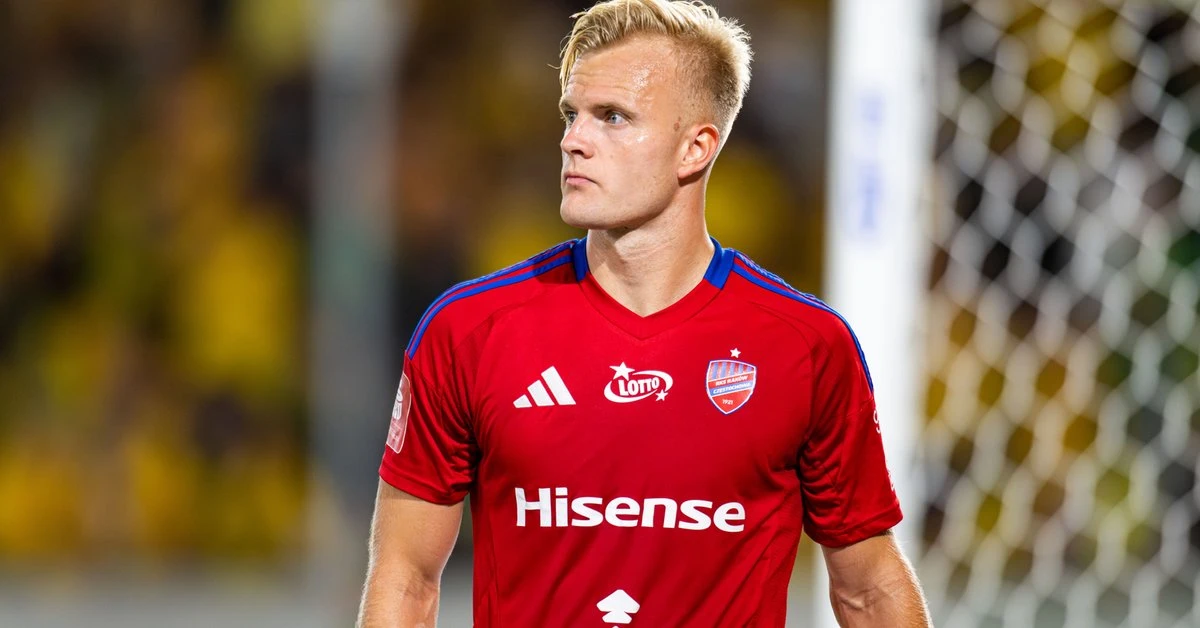 Ależ szczęście Rakowa! Rywale tuż nad poprzeczką. Co za akcja!