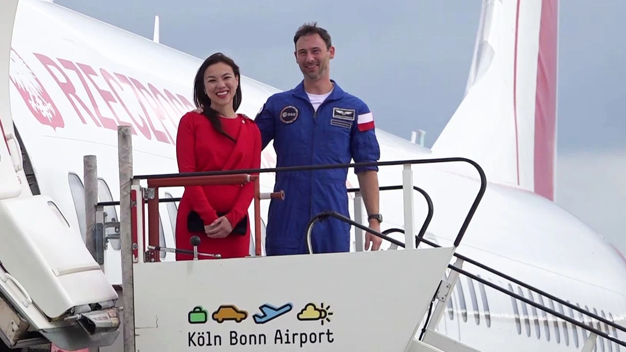 Sławosz Uznański-Wiśniewski wylądował w Kolonii. Astronautę czeka dużo pracy
