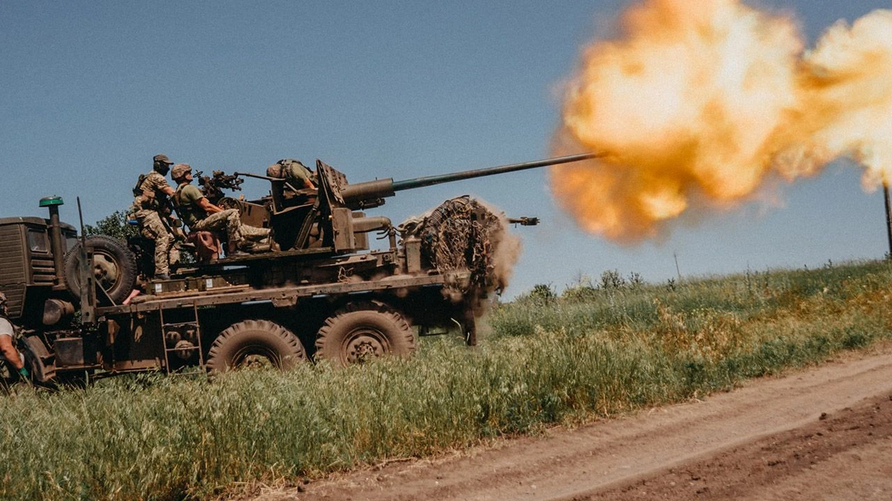 Zastrzyk dla ukraińskiej armii. 180 tys. sztuk amunicji artyleryjskiej z Czech