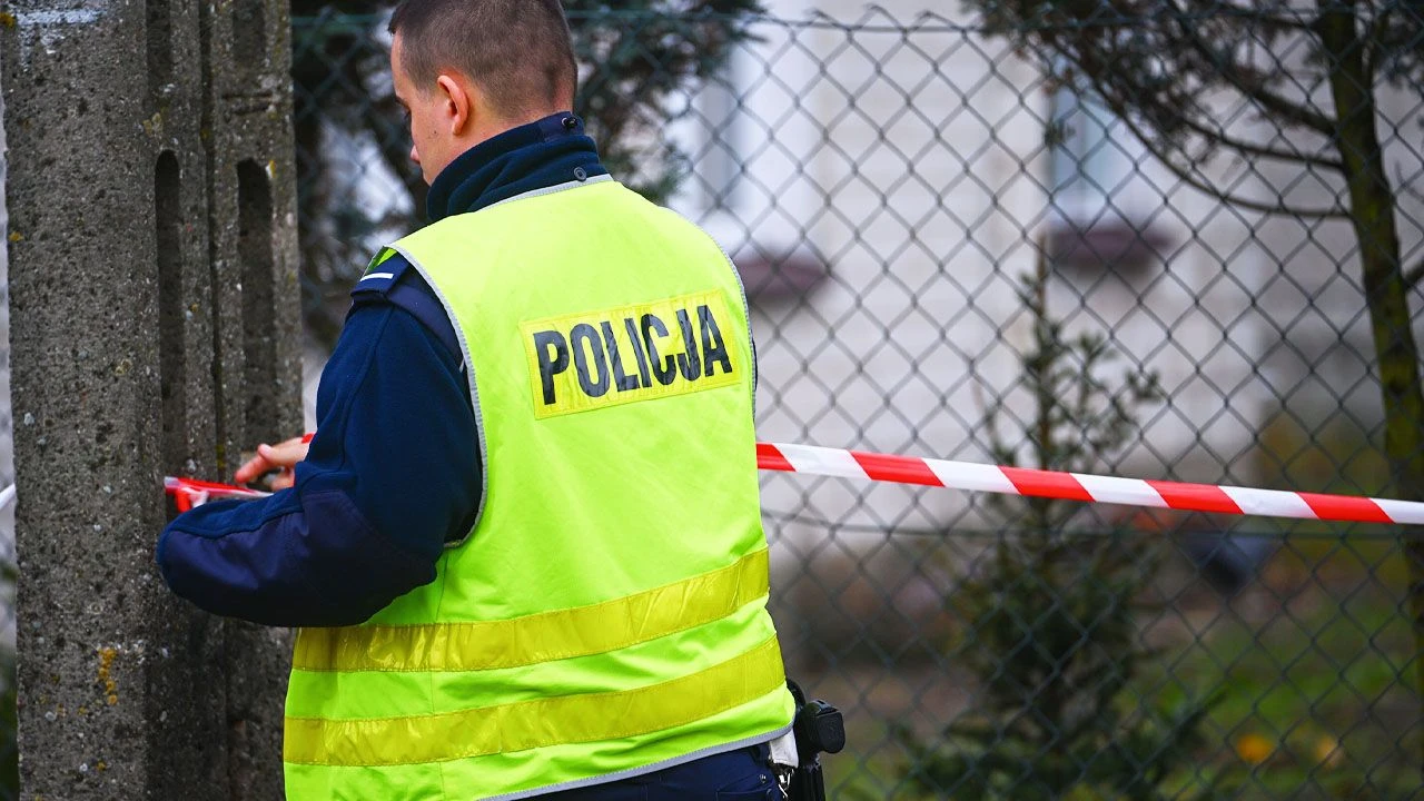 Zmarł przed sklepem. Nikt nie udzielił mu pomocy przez 20 minut
