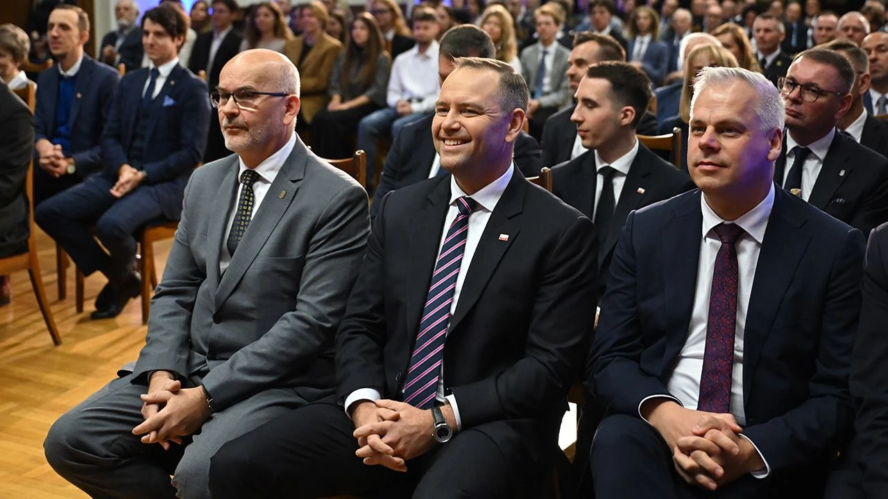 Prezydent otworzył rok akademicki. Chce rozwijać technologie obronne