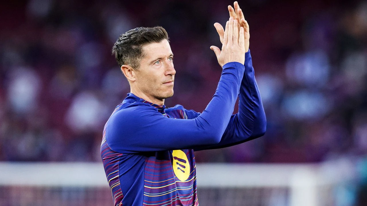 Ten ostatni raz. Lewandowski żegna się z Barceloną