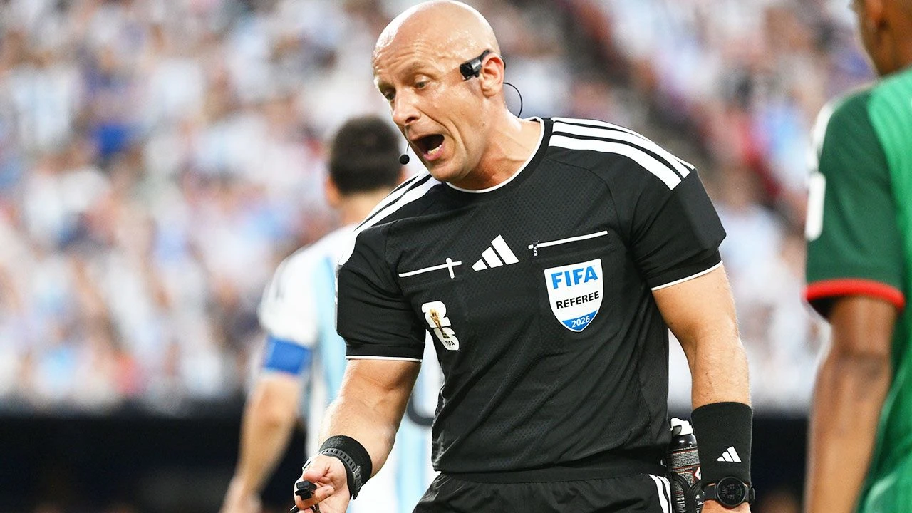 FIFA podjęła decyzję w sprawie Szymona Marciniaka