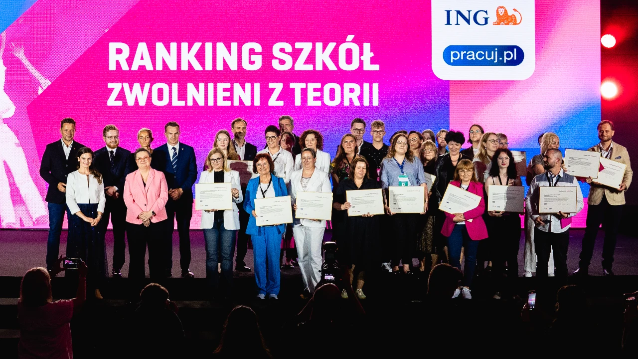 Gdzie najlepiej uczą działania w praktyce? Ranking szkół ponadpodstawowych