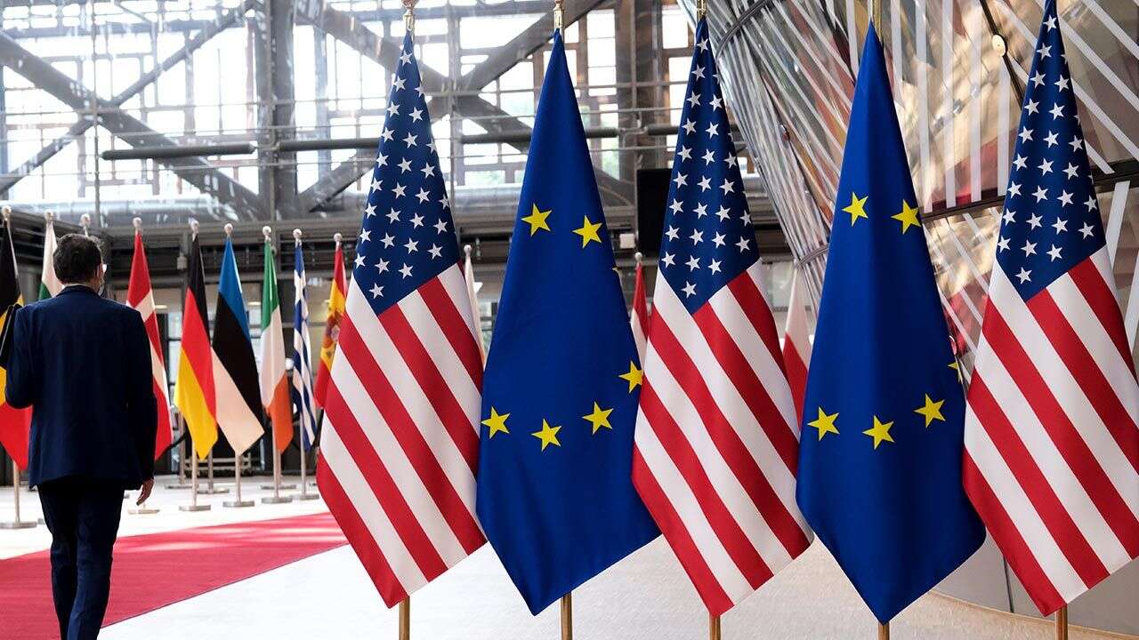 „Europa powinna uniezależnić się od USA”. Alarmująca analiza