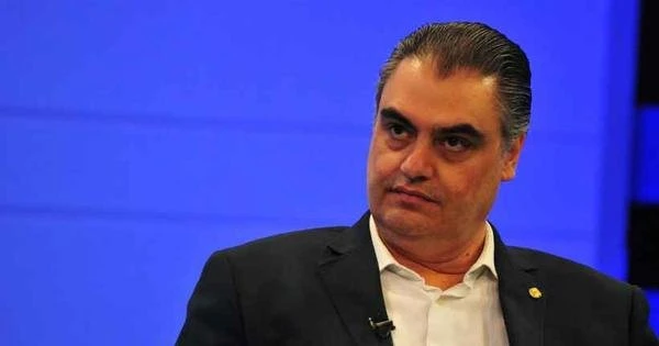 Deputado mineiro Lafayette Andrada internado por causa da COVID-19