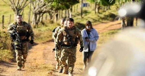 Polcia prende duas pessoas que ajudaram Lzaro na fuga em Gois