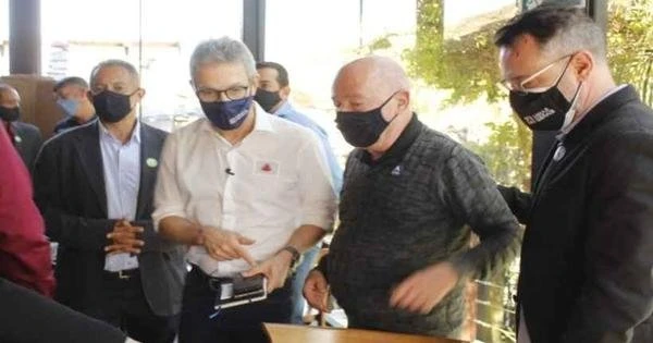 Romeu Zema termina agenda na Regio Central de MG em visita a Ouro Preto