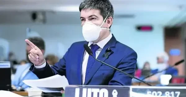Suspeita de corrupo na compra da vacina Covaxin vira alvo da CPI da Covid