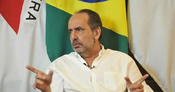 Kalil cobra mais vacinas para Minas: 'Governador amigo do presidente'