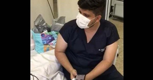 Veja vdeo: mdico canta para paciente com COVID horas antes dela morrer