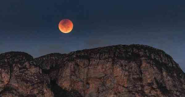 Eclipse lunar desta terça (8) terá Lua de sangue; veja como acompanhar