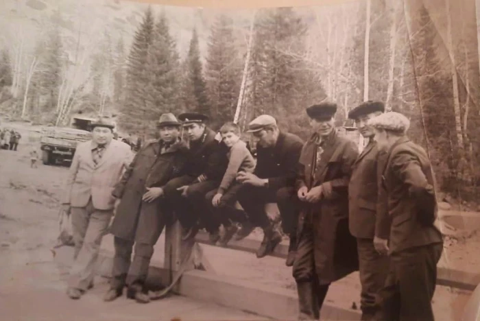 Популярный маршрут в Катон-Карагае временно закрыт из-за аварийного моста