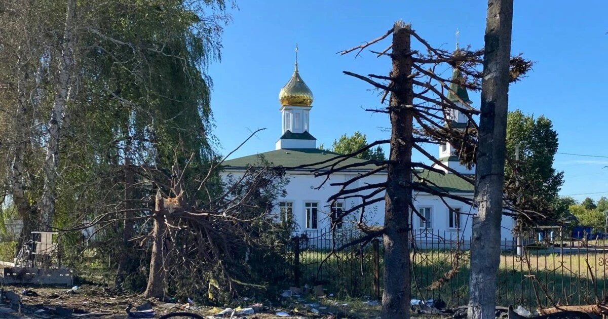 «Так і не поїв маминого борщу». Трагедія Ярової. Репортаж «Дуже багато вже виїхало людей, тому що стає вкрай небезпечно»