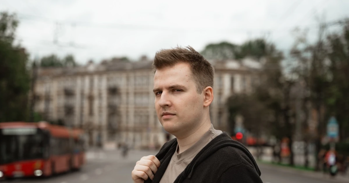 «Хочеш до брата в сусідню камеру?» Суд і втеча Микити Лосика Брат білоруського журналіста Радіо Свобода був засуджений у справі «Білоруського Гаюна»